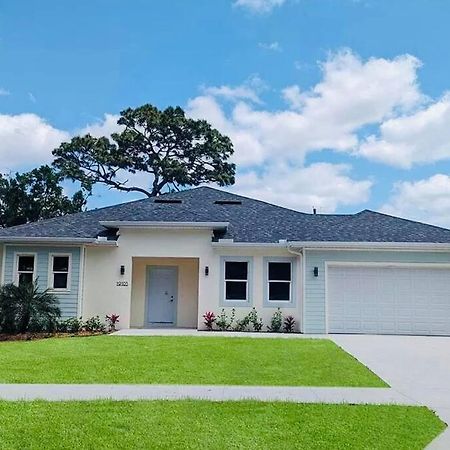Вилла Brand New Tampa Oasis With Private Jacuzzi Retreat Лутц Экстерьер фото