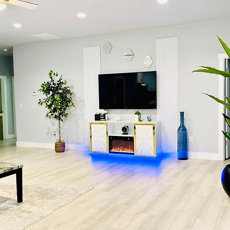 Вилла Brand New Tampa Oasis With Private Jacuzzi Retreat Лутц Экстерьер фото